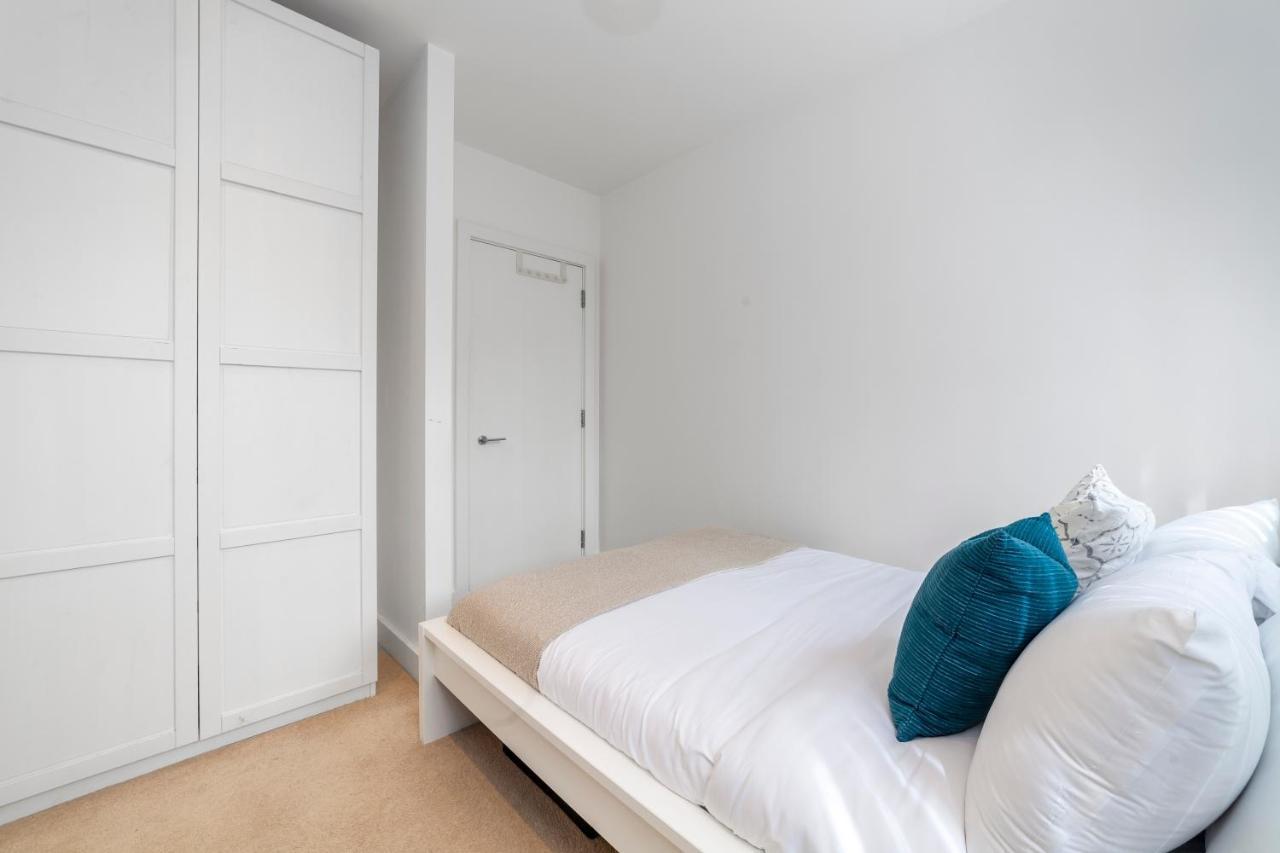 Modern And Bright 2 Bdr Flat In Clapham Common Leilighet London Eksteriør bilde